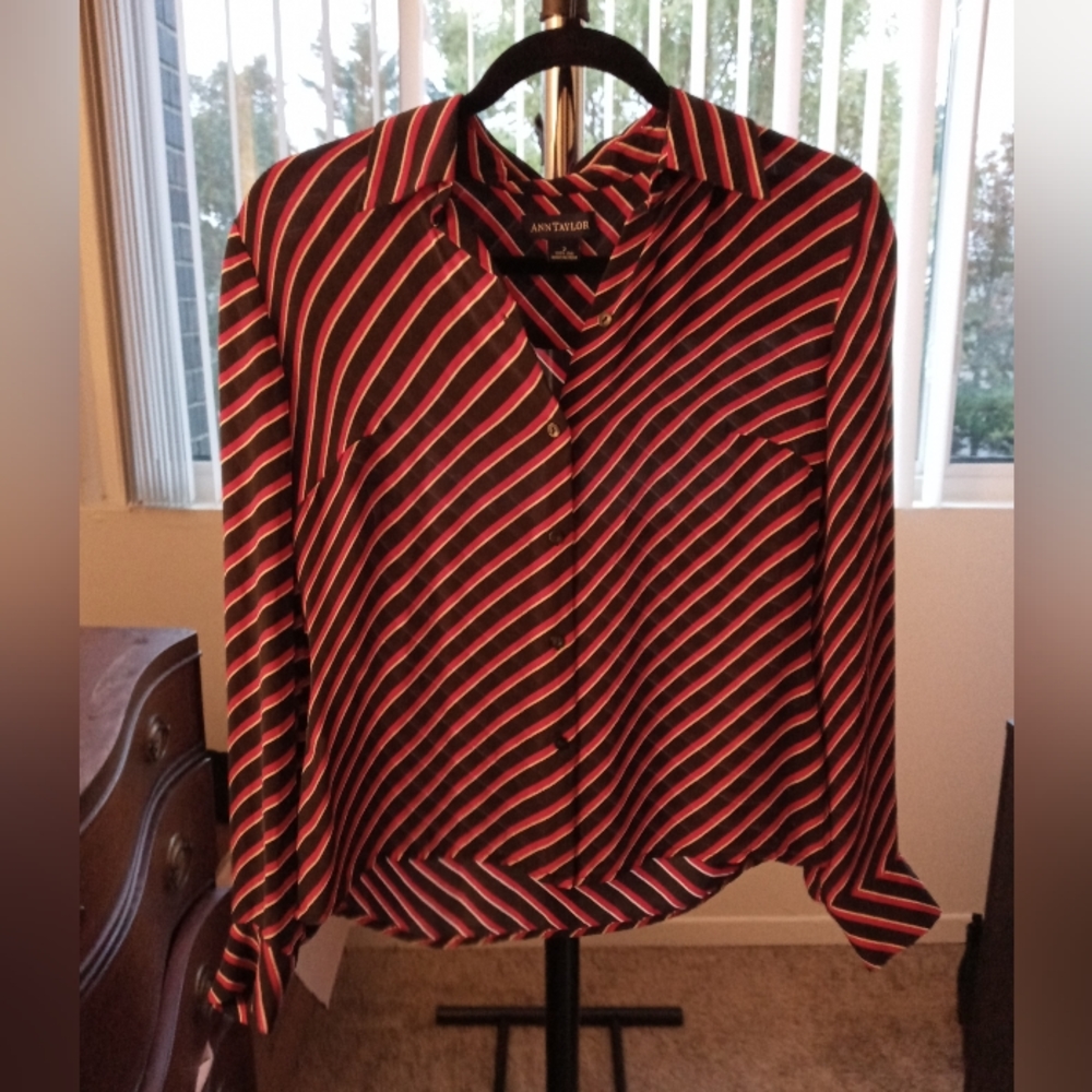 Ann Taylor 100% silk stripey button down blouse